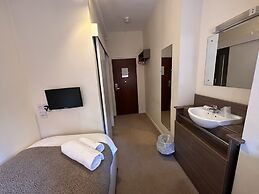 Pine Lodge Hotel & Restaurant Mansfield