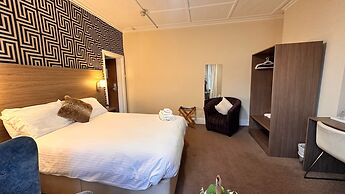 Pine Lodge Hotel & Restaurant Mansfield