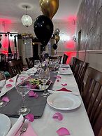 Pine Lodge Hotel & Restaurant Mansfield