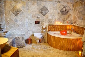 Aşk-ı Nare Cave Hotel Swimming Pool & SPA