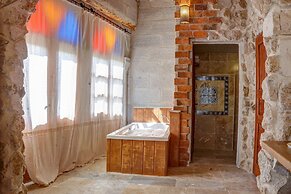 Aşk-ı Nare Cave Hotel Swimming Pool & SPA