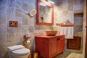 Aşk-ı Nare Cave Hotel Swimming Pool & SPA