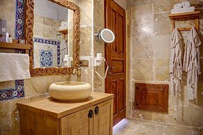 Aşk-ı Nare Cave Hotel Swimming Pool & SPA