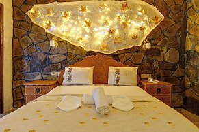 Aşk-ı Nare Cave Hotel Swimming Pool & SPA