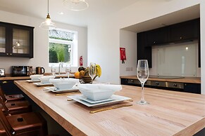 Wainfleet Skegness House by Paymán Club