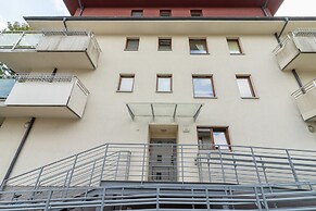 Studio Tyniecka Kraków by Renters