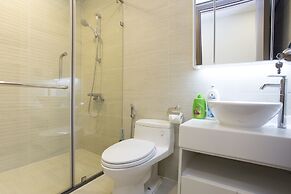 Annie  Apartment - Rivergate Resident