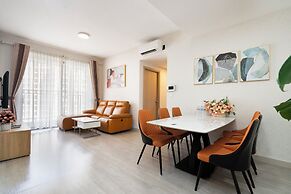 Annie  Apartment - Rivergate Resident