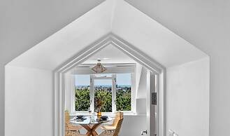 The Penthouse By Pureserviced