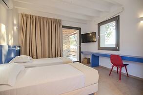 FarOut BeachClub - Rooms & Camping