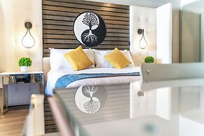 Aspire Inn Studios & Spas