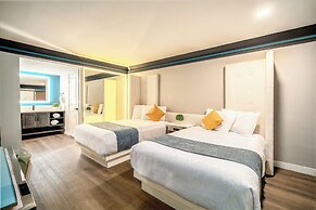 Aspire Inn Studios & Spas