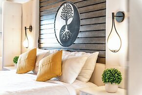 Aspire Inn Studios & Spas