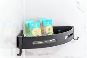 Aspire Inn Studios & Spas