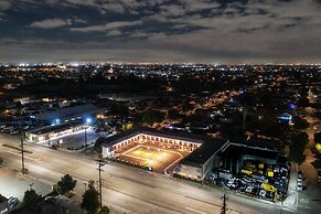 Aspire Inn Studios & Spas