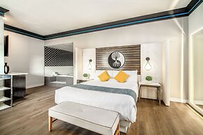 Aspire Inn Studios & Spas