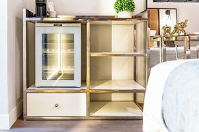 Aspire Inn Studios & Spas