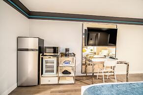 Aspire Inn Studios & Spas