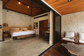 Tuju Boutique Hotel