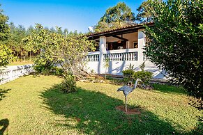 Sítio com piscina e lagoa particular