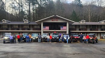 Gateway To The Breaks Motel