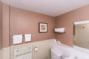 Karma Lake of Menteith