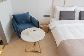 DongRae Denbasta Hotel