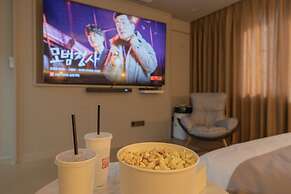 DongRae Denbasta Hotel