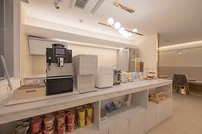 DongRae Denbasta Hotel