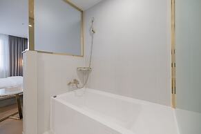 DongRae Denbasta Hotel