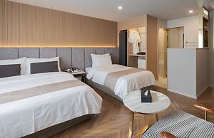 DongRae Denbasta Hotel