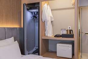 DongRae Denbasta Hotel