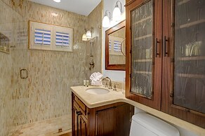 4BD House with Private Heated Pool