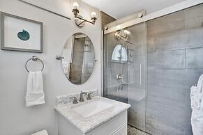 5BR with Heated Pool 5 min to Beach