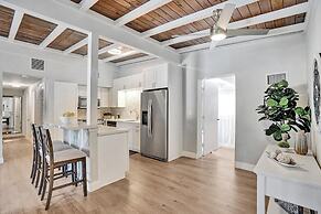 5BR with Heated Pool 5 min to Beach