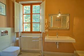 Inviting 6-bed House in Brindisi