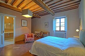 Inviting 6-bed House in Brindisi