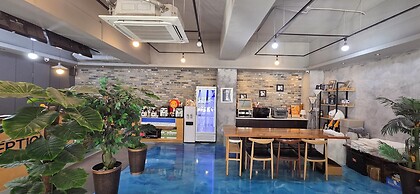 ARK BLUE HOTEL
