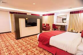 Ramada by Wyndham Murree Lower Topa Resort