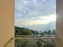 Ramada by Wyndham Murree Lower Topa Resort