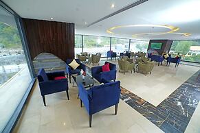 Ramada by Wyndham Murree Lower Topa Resort