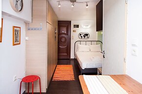 Cozy studio in keramikos