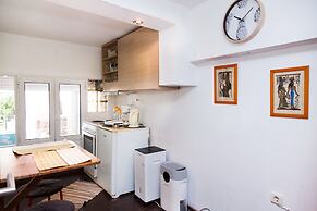 Cozy studio in keramikos