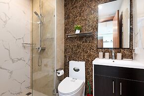 Pool Views De Luxe at Arcadia Beach Resort