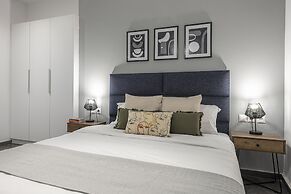 Phaedrus Living City Flat Loukianou
