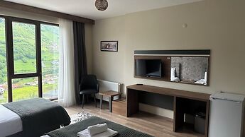 Alya Teras Otel