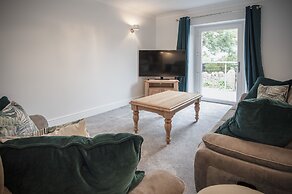 Pendeilo Villa - 5 Bedroom Holiday Home - Amroth