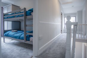 Pendeilo Villa - 5 Bedroom Holiday Home - Amroth