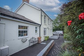 Pendeilo Villa - 5 Bedroom Holiday Home - Amroth