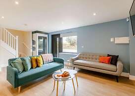 Buck Cottage, Disabled Adapted 3 bed hot tub Pets